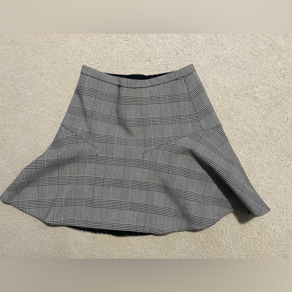 J Crew Plaid flounce skirt, size 6